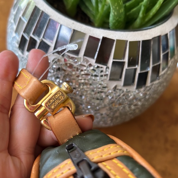 Mini round bag - Picture 4 of 11